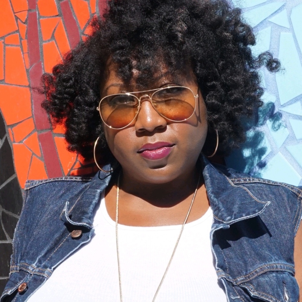 Meet your Posher, Tonya